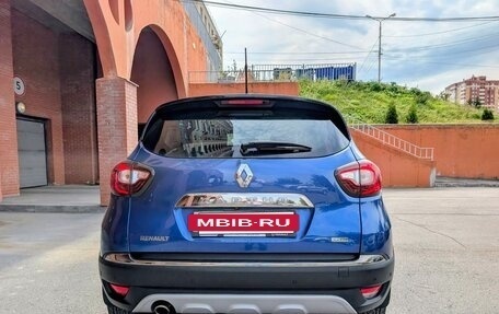 Renault Kaptur I рестайлинг, 2020 год, 1 890 000 рублей, 4 фотография