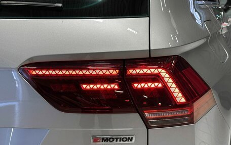 Volkswagen Tiguan II, 2018 год, 3 197 000 рублей, 8 фотография