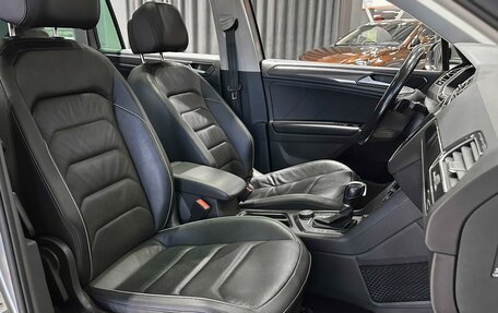 Volkswagen Tiguan II, 2018 год, 3 197 000 рублей, 15 фотография