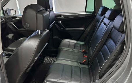 Volkswagen Tiguan II, 2018 год, 3 197 000 рублей, 12 фотография
