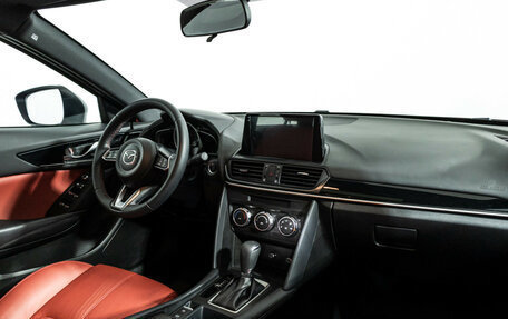 Mazda CX-4, 2022 год, 2 725 000 рублей, 9 фотография