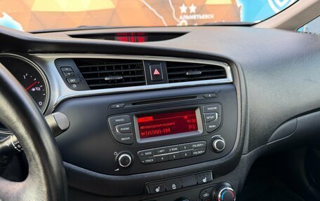 KIA cee'd III, 2017 год, 1 050 000 рублей, 16 фотография
