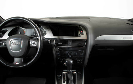 Audi A4, 2011 год, 1 227 000 рублей, 11 фотография