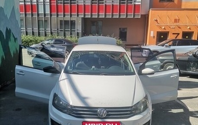 Volkswagen Polo VI (EU Market), 2018 год, 465 000 рублей, 1 фотография