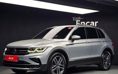 Volkswagen Tiguan II, 2022 год, 3 493 000 рублей, 1 фотография