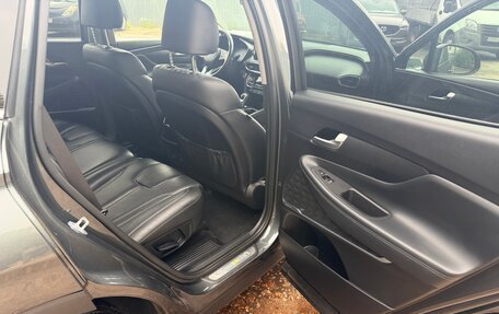 Hyundai Santa Fe IV, 2019 год, 2 390 000 рублей, 19 фотография