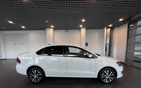 Volkswagen Polo VI (EU Market), 2017 год, 1 275 000 рублей, 2 фотография