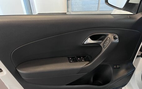 Volkswagen Polo VI (EU Market), 2017 год, 1 275 000 рублей, 20 фотография
