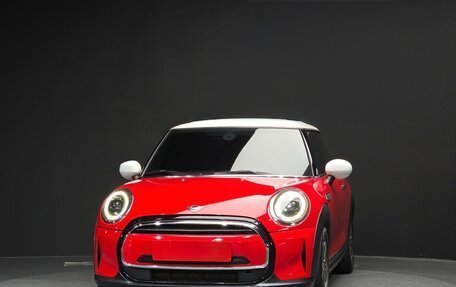 MINI Hatch, 2022 год, 1 860 000 рублей, 3 фотография