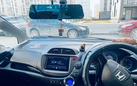 Honda Fit Shuttle I рестайлинг, 2012 год, 900 000 рублей, 13 фотография