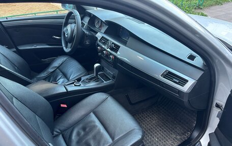 BMW 5 серия, 2007 год, 950 000 рублей, 8 фотография
