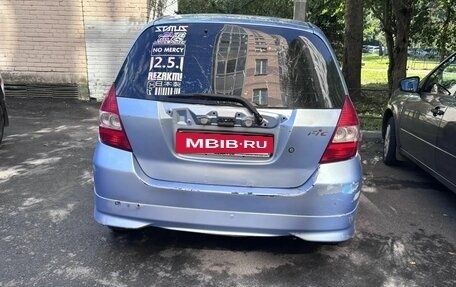Honda Fit III, 2002 год, 120 000 рублей, 3 фотография