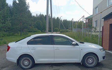 Skoda Rapid I, 2015 год, 555 000 рублей, 2 фотография
