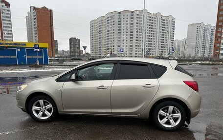 Opel Astra J, 2011 год, 700 000 рублей, 5 фотография