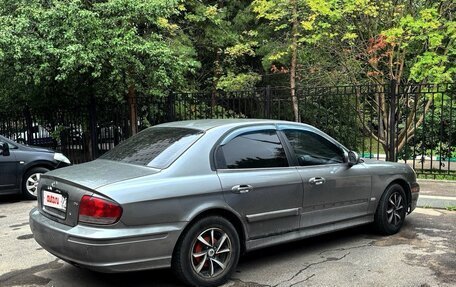 Hyundai Sonata IV рестайлинг, 2001 год, 240 000 рублей, 6 фотография