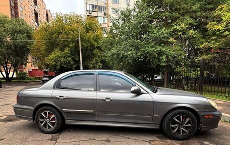 Hyundai Sonata IV рестайлинг, 2001 год, 240 000 рублей, 2 фотография