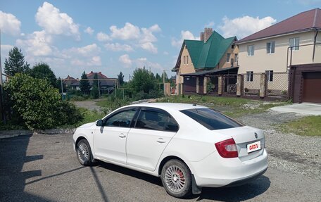 Skoda Rapid I, 2015 год, 555 000 рублей, 4 фотография