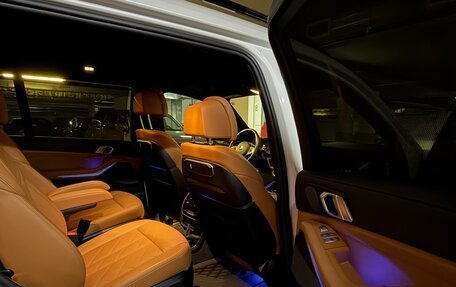 BMW X7, 2023 год, 7 700 000 рублей, 10 фотография