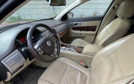 Jaguar XF I рестайлинг, 2008 год, 1 075 000 рублей, 9 фотография