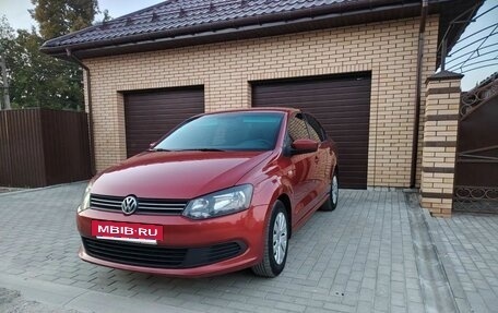 Volkswagen Polo VI (EU Market), 2015 год, 780 000 рублей, 2 фотография