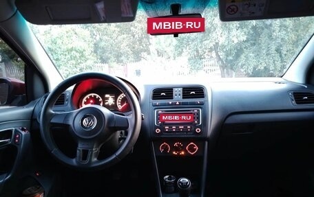 Volkswagen Polo VI (EU Market), 2015 год, 780 000 рублей, 6 фотография
