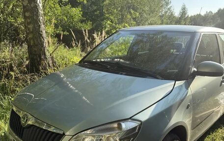 Skoda Fabia II, 2011 год, 430 000 рублей, 3 фотография