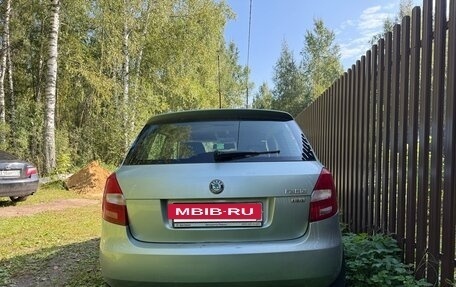Skoda Fabia II, 2011 год, 430 000 рублей, 2 фотография