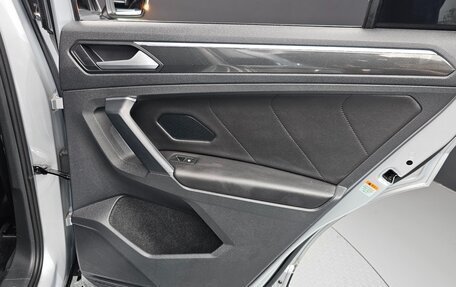Volkswagen Tiguan II, 2022 год, 3 493 000 рублей, 15 фотография