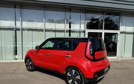 KIA Soul II рестайлинг, 2017 год, 1 699 000 рублей, 7 фотография