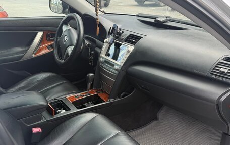 Toyota Camry, 2007 год, 1 100 000 рублей, 6 фотография