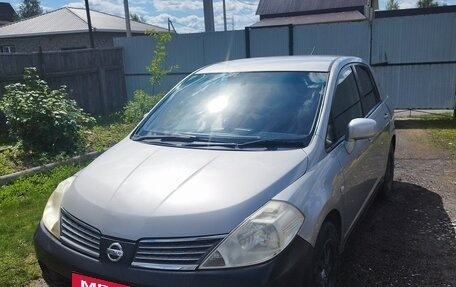 Nissan Tiida, 2005 год, 345 000 рублей, 2 фотография