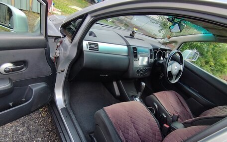 Nissan Tiida, 2005 год, 345 000 рублей, 15 фотография