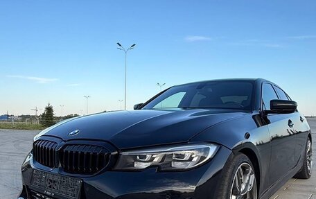 BMW 3 серия, 2021 год, 2 950 000 рублей, 2 фотография