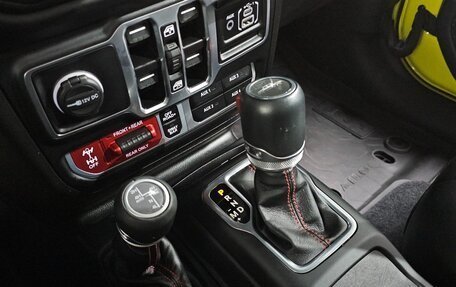 Jeep Gladiator, 2023 год, 5 820 000 рублей, 14 фотография