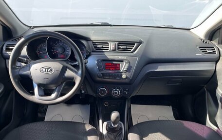 KIA Rio III рестайлинг, 2012 год, 845 000 рублей, 10 фотография