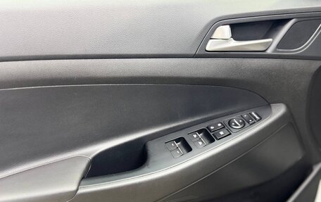 Hyundai Tucson III, 2018 год, 2 090 000 рублей, 13 фотография