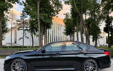 BMW 5 серия, 2019 год, 3 700 000 рублей, 3 фотография