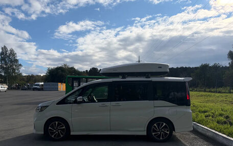 Honda Stepwgn IV, 2020 год, 2 300 000 рублей, 5 фотография