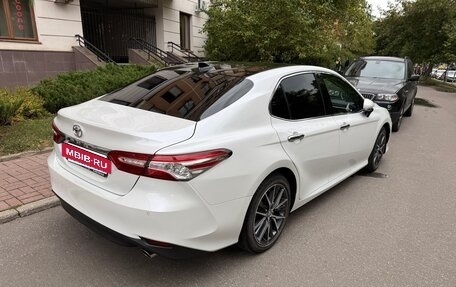 Toyota Camry, 2023 год, 3 500 000 рублей, 3 фотография