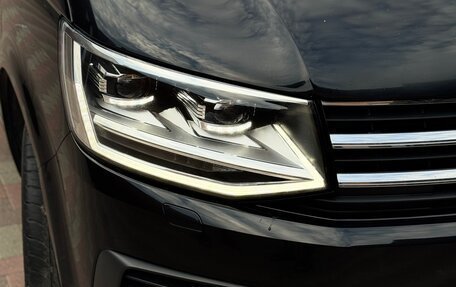 Volkswagen Caravelle T6 рестайлинг, 2018 год, 4 050 000 рублей, 2 фотография