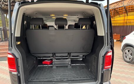 Volkswagen Caravelle T6 рестайлинг, 2018 год, 4 050 000 рублей, 10 фотография