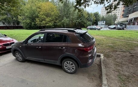 KIA Rio IV, 2021 год, 1 700 000 рублей, 2 фотография