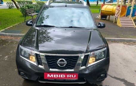 Nissan Terrano III, 2015 год, 960 000 рублей, 2 фотография