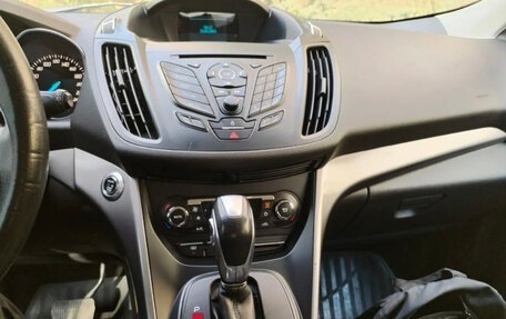 Ford Kuga III, 2014 год, 900 000 рублей, 4 фотография