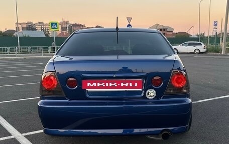 Lexus IS II рестайлинг 2, 2000 год, 1 050 000 рублей, 7 фотография