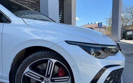 Volkswagen Golf VIII, 2022 год, 1 970 000 рублей, 12 фотография