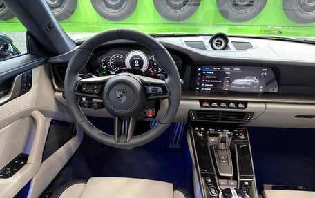 Porsche 911, 2026 год, 39 290 000 рублей, 17 фотография