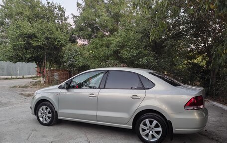 Volkswagen Polo VI (EU Market), 2012 год, 870 000 рублей, 3 фотография