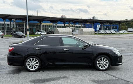 Toyota Camry, 2015 год, 1 900 000 рублей, 6 фотография