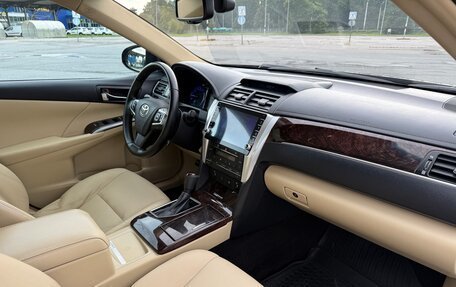 Toyota Camry, 2015 год, 1 900 000 рублей, 9 фотография